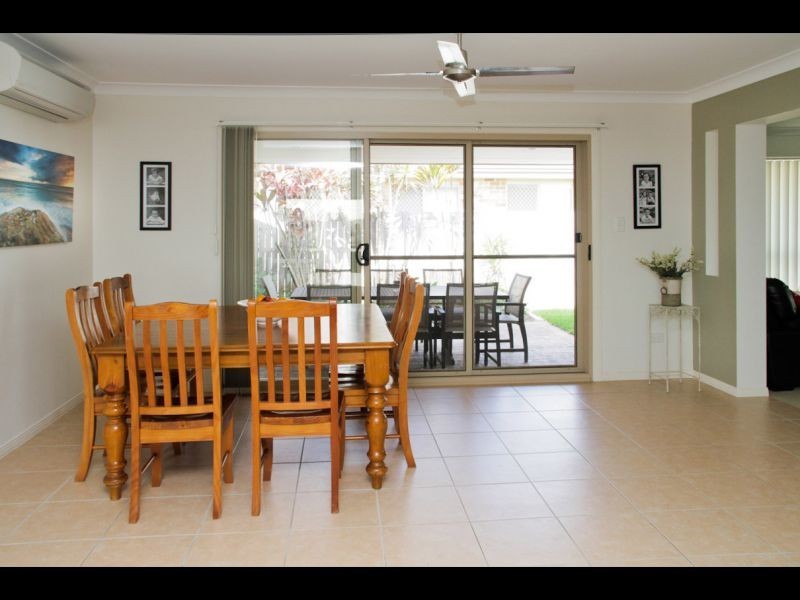 5 Timkelnik Crescent, Victoria Point QLD 4165