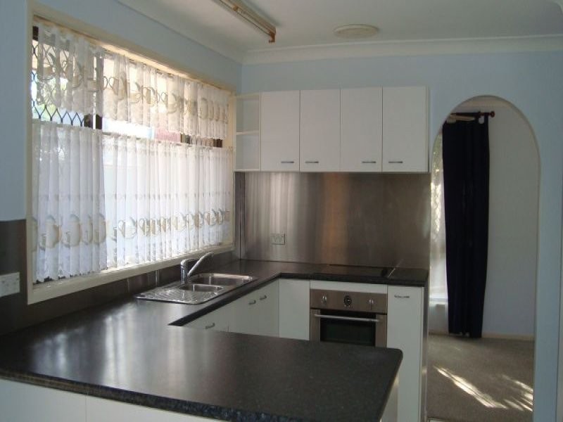 4 Burwood Road, Alexandra Hills QLD 4161
