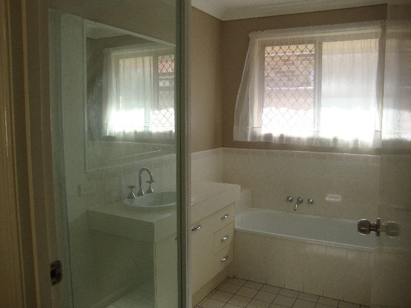 10 Jeanne, Victoria Point QLD 4165