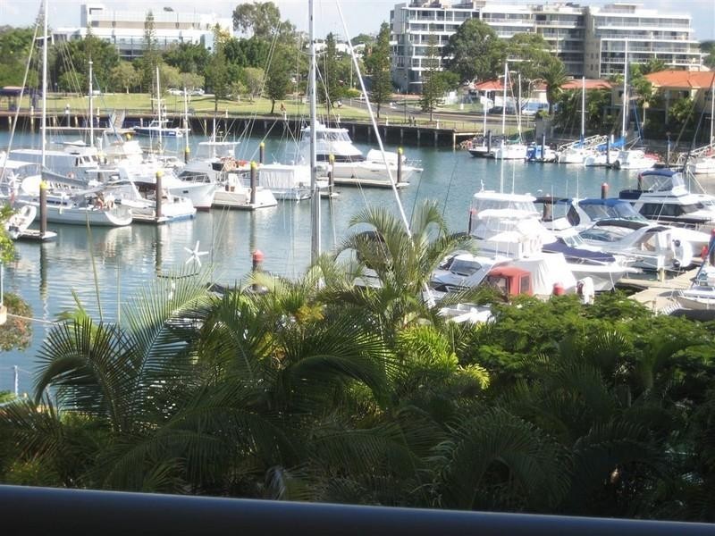6/13 Esperance crt, Raby Bay QLD 4163