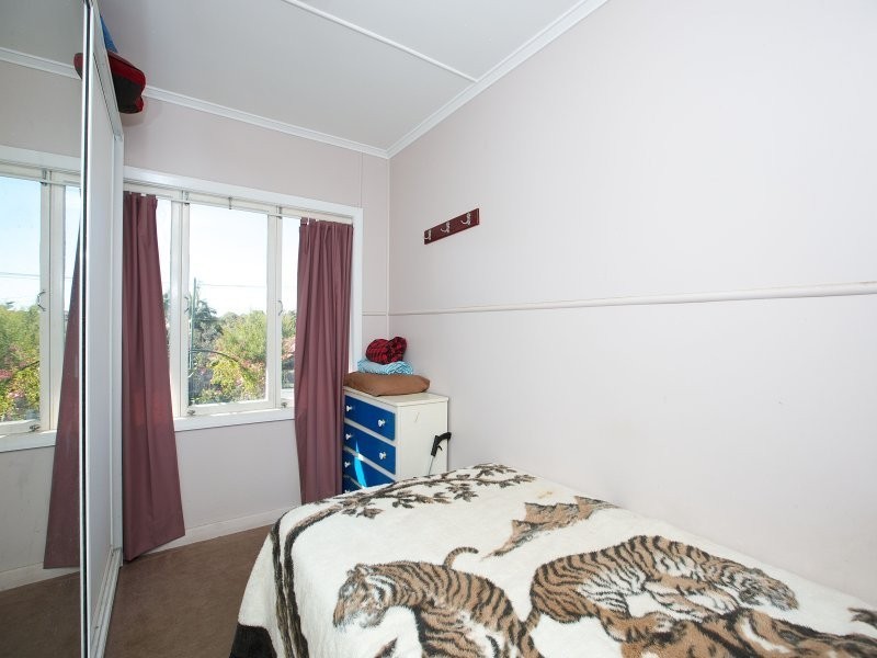 64 Randall Road, Birkdale QLD 4159