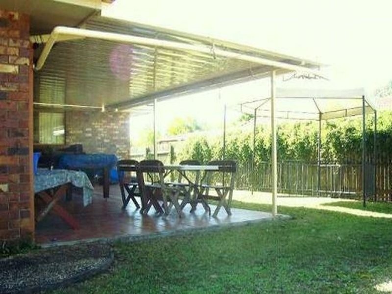 54 Beach Street, Cleveland QLD 4163