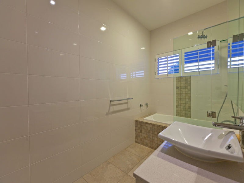 39 Sentinel Court, Raby Bay QLD 4163