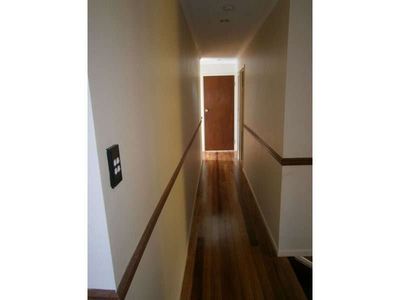 21 Charles Street, Birkdale QLD 4159