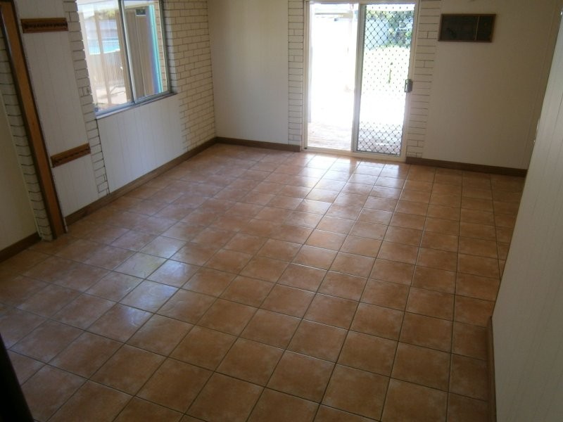 21 Charles Street, Birkdale QLD 4159