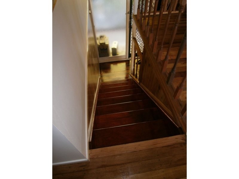 21 Charles Street, Birkdale QLD 4159