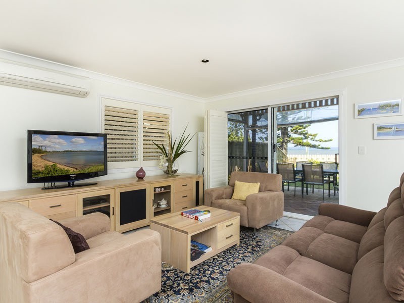 2/192 Shore Street North, Cleveland QLD 4163