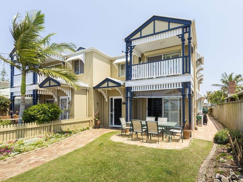 2/192 Shore Street North, Cleveland QLD 4163