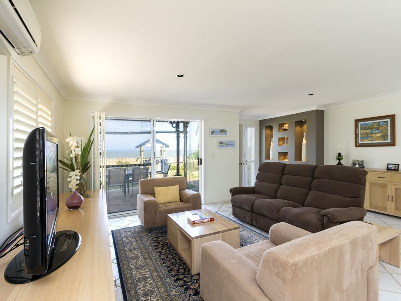 2/192 Shore Street North, Cleveland QLD 4163