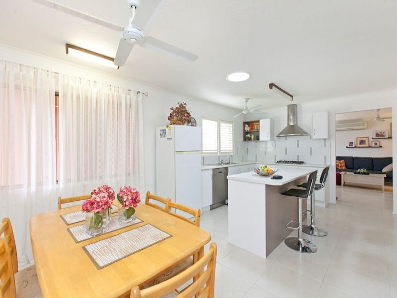 26 Makaha Drive, Birkdale QLD 4159