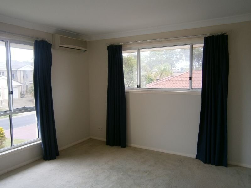 2 Sirocco Court, Ormiston QLD 4160