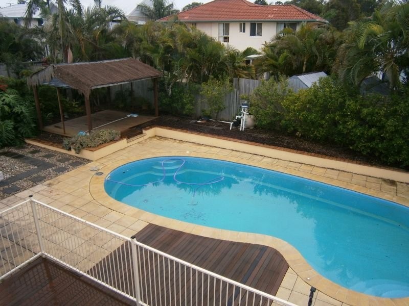 2 Sirocco Court, Ormiston QLD 4160