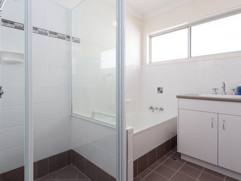 125 Mooroondu Road, Thorneside QLD 4158