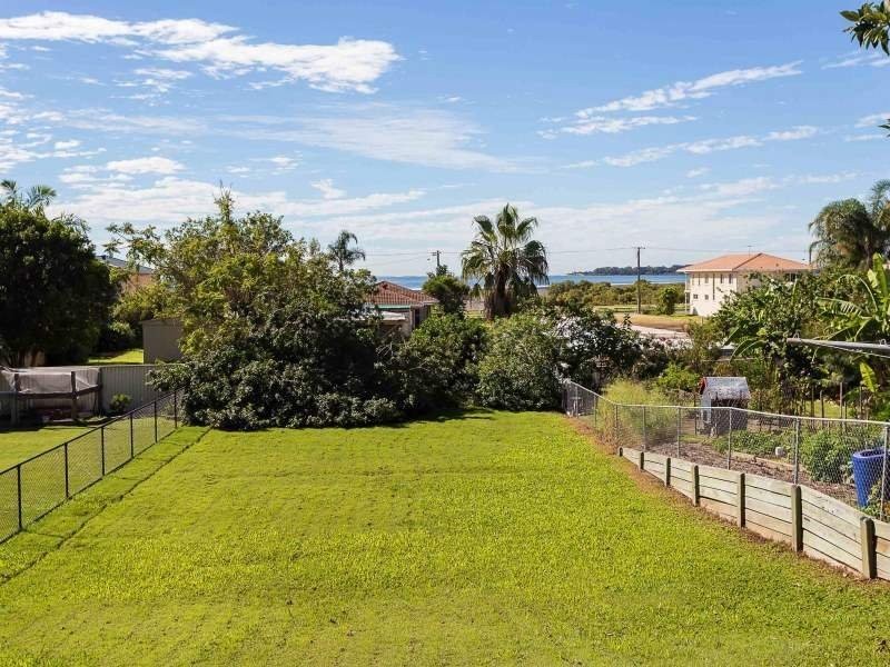 125 Mooroondu Road, Thorneside QLD 4158