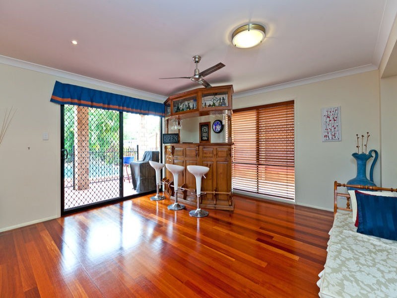 14 Wilohurst Drive, Redland Bay QLD 4165