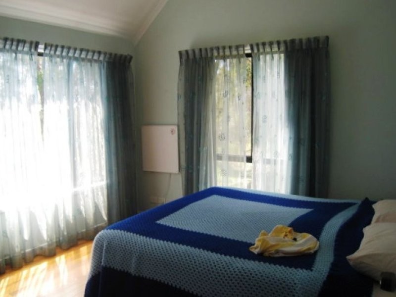 128 Laurel St, Russell Island QLD 4184