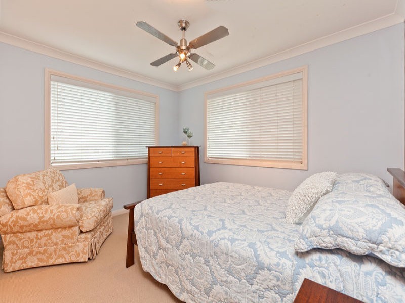 19 Captains Court, Raby Bay QLD 4163