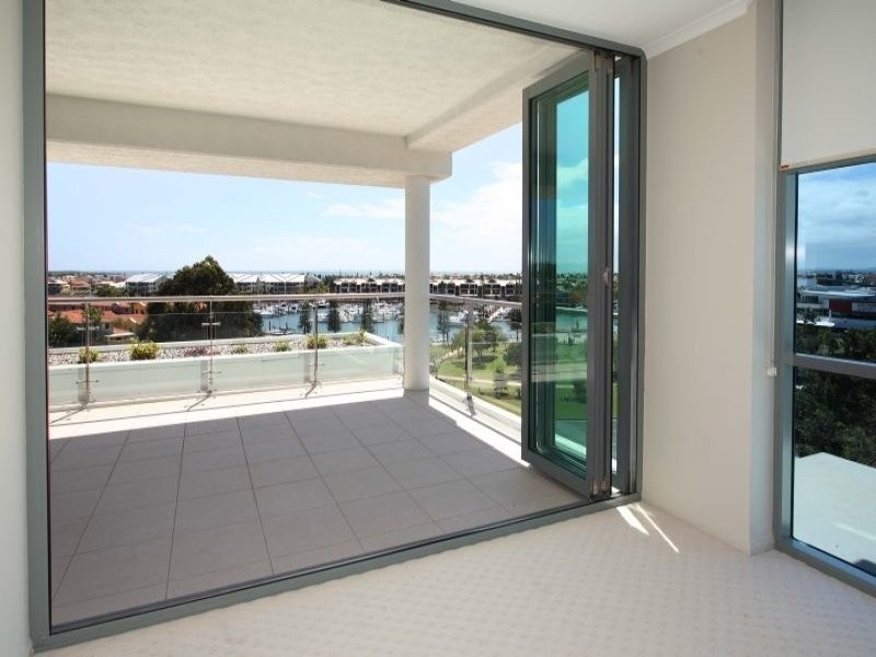 12 SEA AIR  141 Shore St west, Cleveland QLD 4163