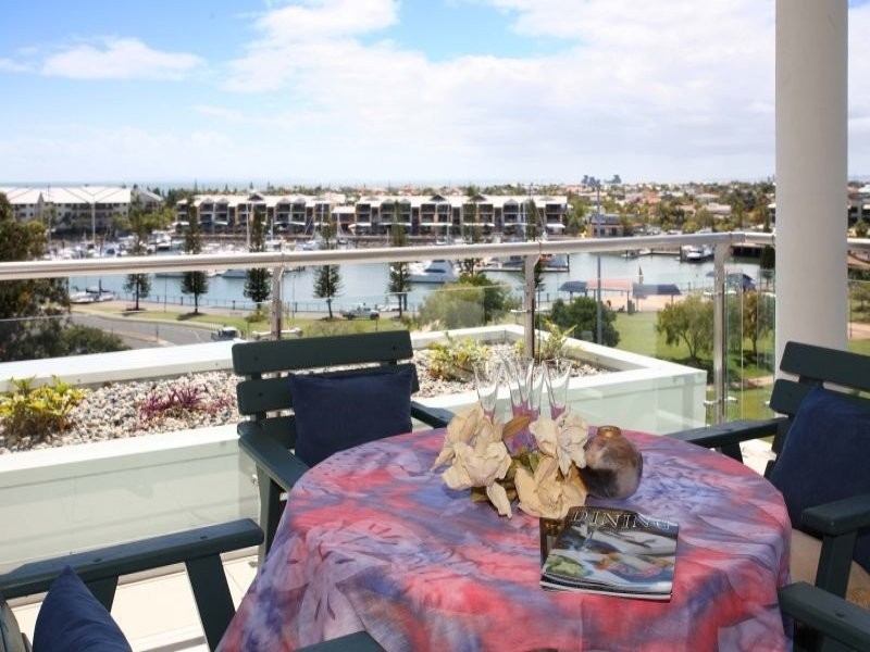 12 SEA AIR  141 Shore St west, Cleveland QLD 4163