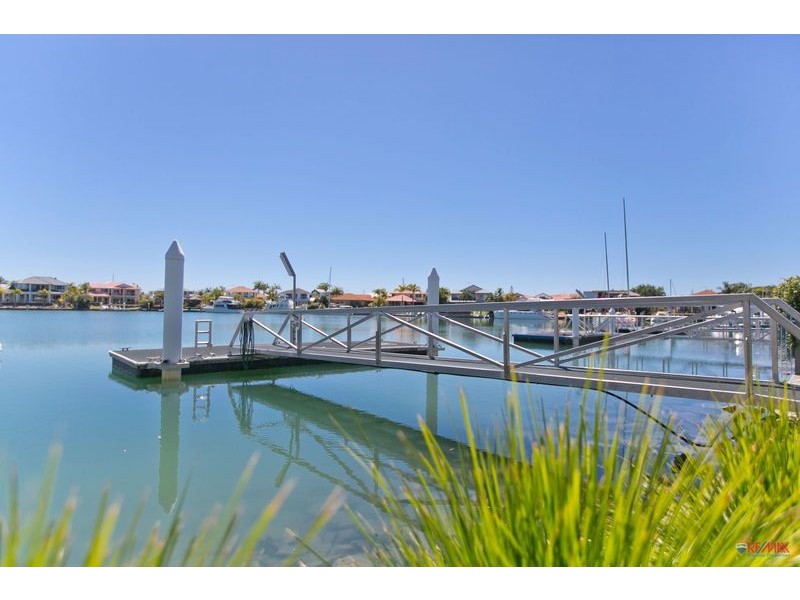 32 Sommersea Dr “Salt on Sommersea”, Raby Bay QLD 4163