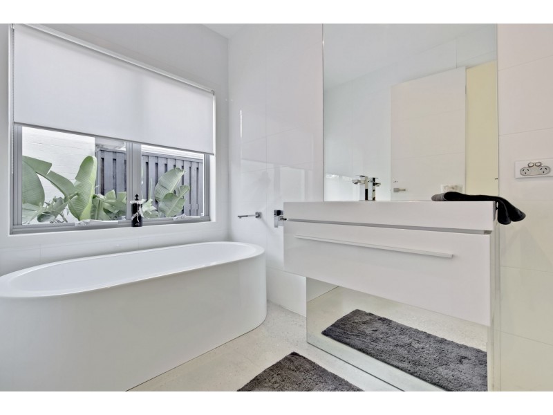 9 Foxwood Circuit, Wakerley QLD 4154