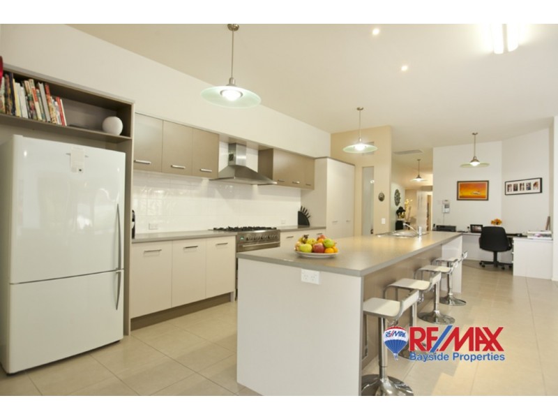 21 Reef Street, Thornlands QLD 4164