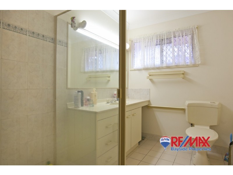 Units 1 2 3/33 Longland Street, Cleveland QLD 4163