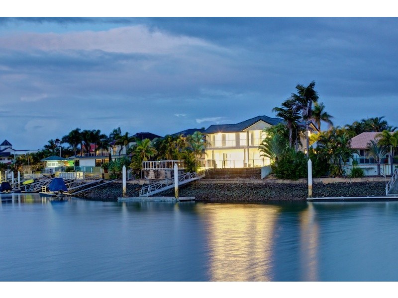 25 Downwind Court, Birkdale QLD 4159