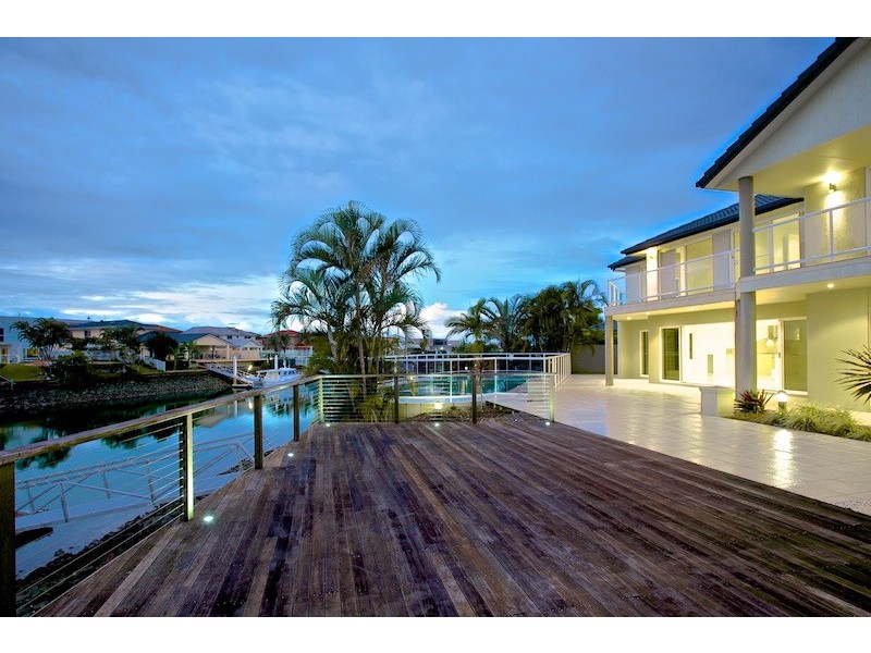 25 Downwind Court, Birkdale QLD 4159