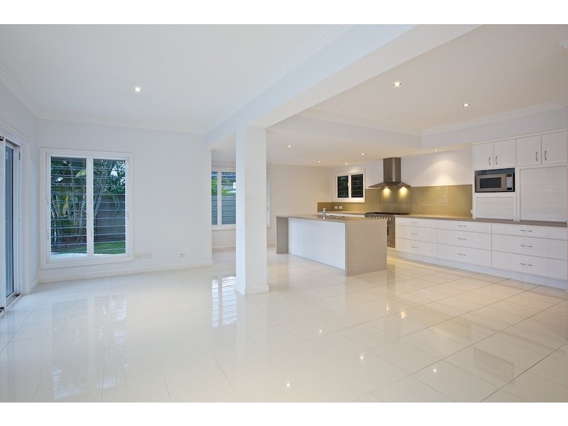 25 Downwind Court, Birkdale QLD 4159