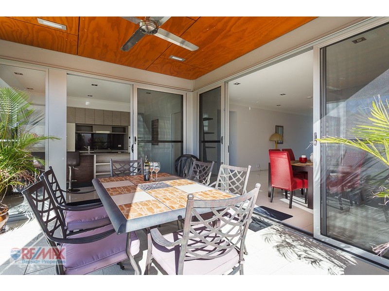12 Esk Crescent, Wakerley QLD 4154