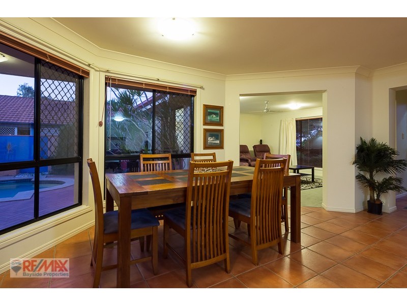 18 Lemongrove Road, Birkdale QLD 4159