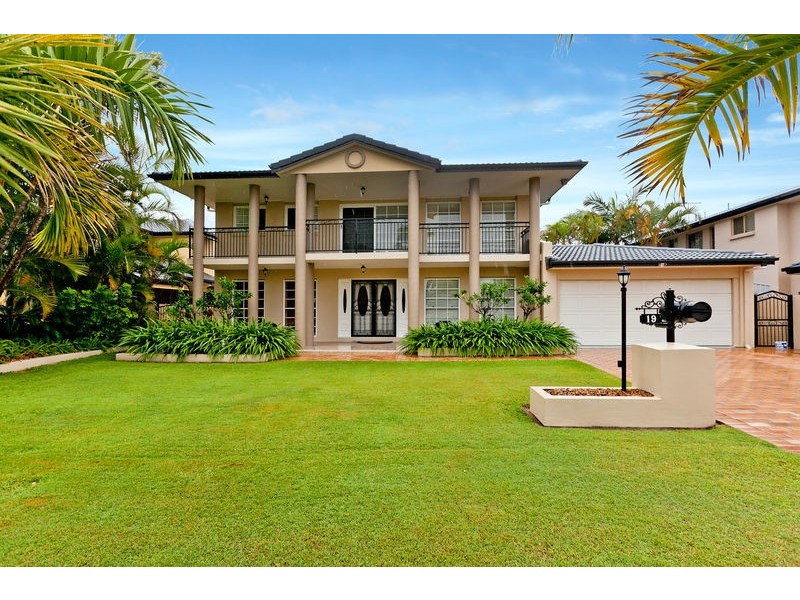 19 Captains Court, Raby Bay QLD 4163