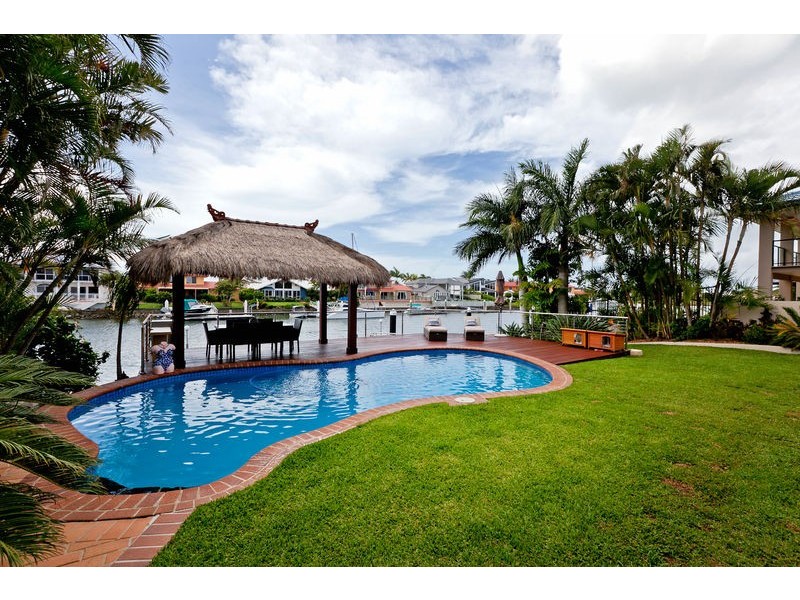 19 Captains Court, Raby Bay QLD 4163