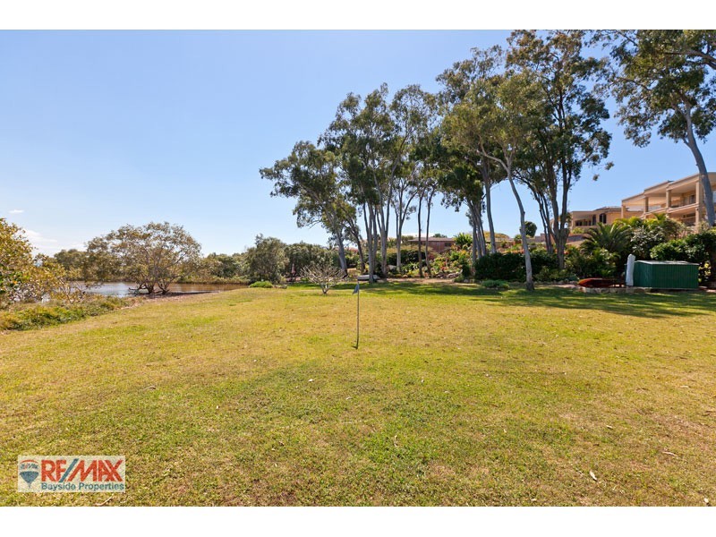 216 Main Road, Wellington Point QLD 4160