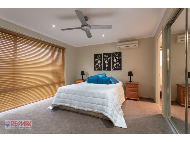 33 Aquila st, Redland Bay QLD 4165