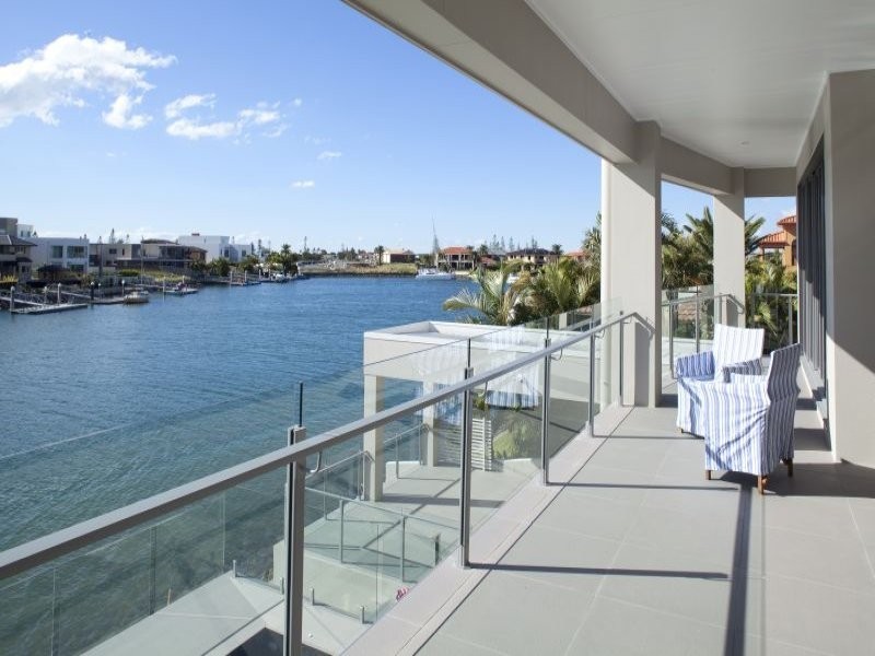 15 Marram crt, Raby Bay QLD 4163