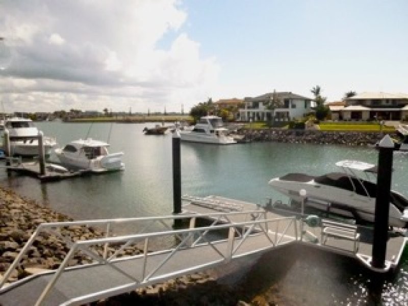 15 Marram crt, Raby Bay QLD 4163