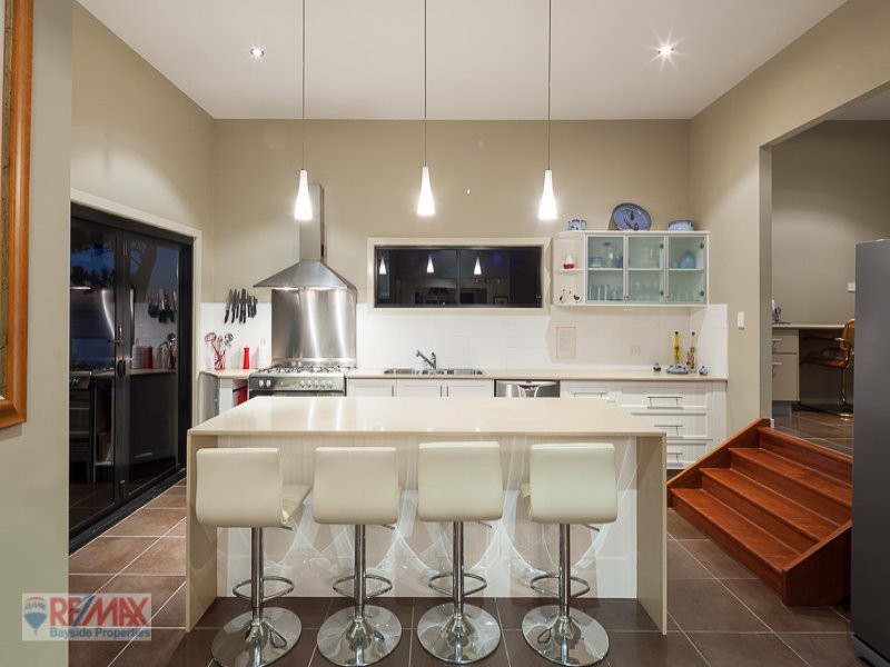 91 Coondooroopa Drive, Macleay Island QLD 4184