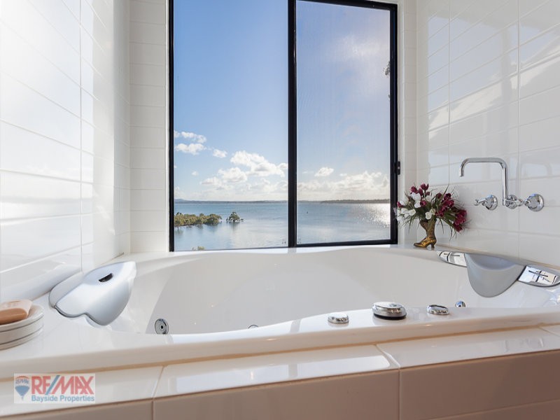 91 Coondooroopa Drive, Macleay Island QLD 4184