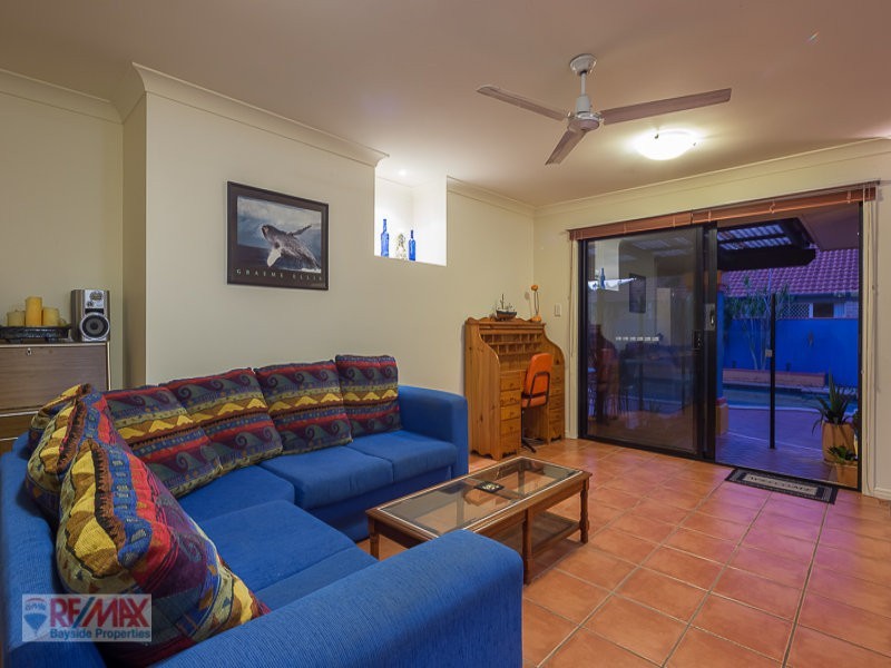 18 Lemongrove Road, Birkdale QLD 4159