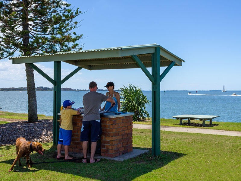 156 BLOOMFIELD STREET, Cleveland QLD 4163