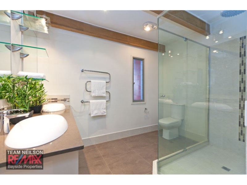 93 Muir Street, Cannon Hill QLD 4170