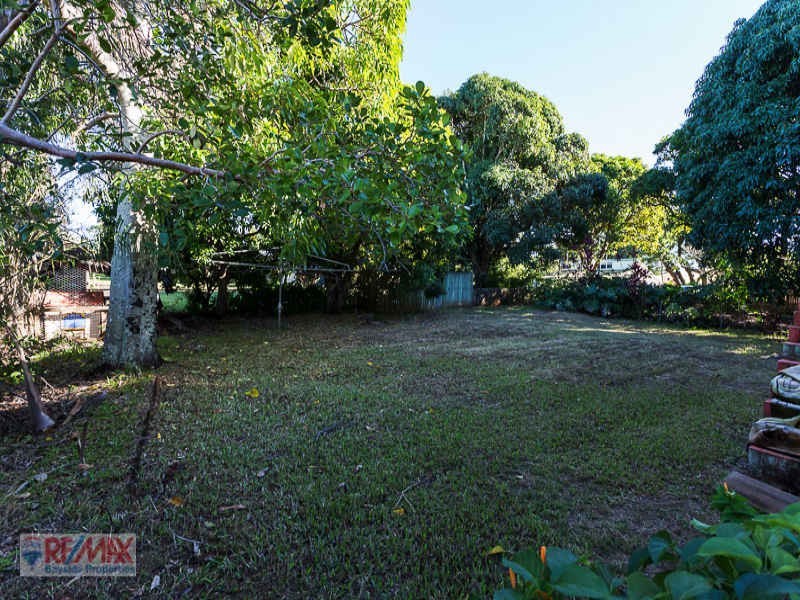 104 PASSAGE STREET, Cleveland QLD 4163