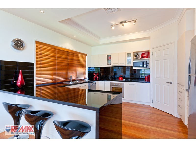 1 Watervale Drive, Redland Bay QLD 4165