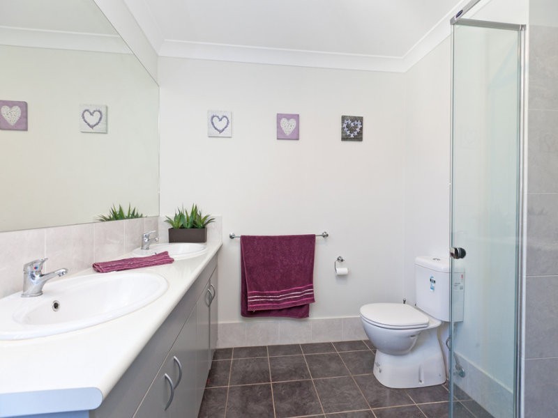 1 Mill Street, Redland Bay QLD 4165