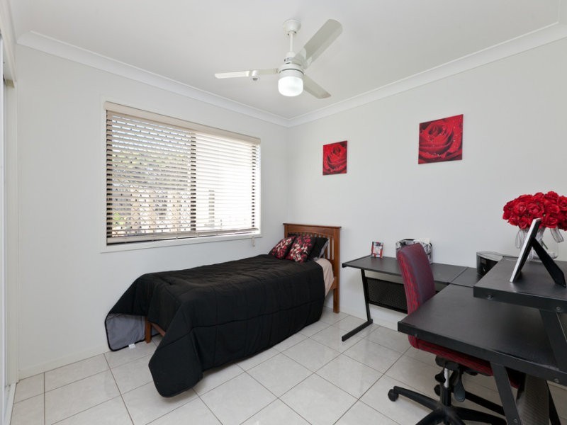 1 Mill Street, Redland Bay QLD 4165