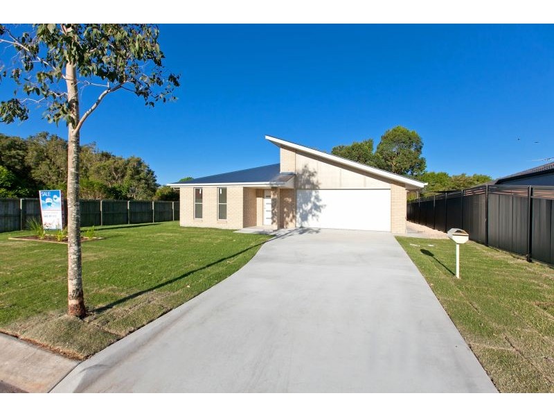 30 Parkgrove Street, Birkdale QLD 4159