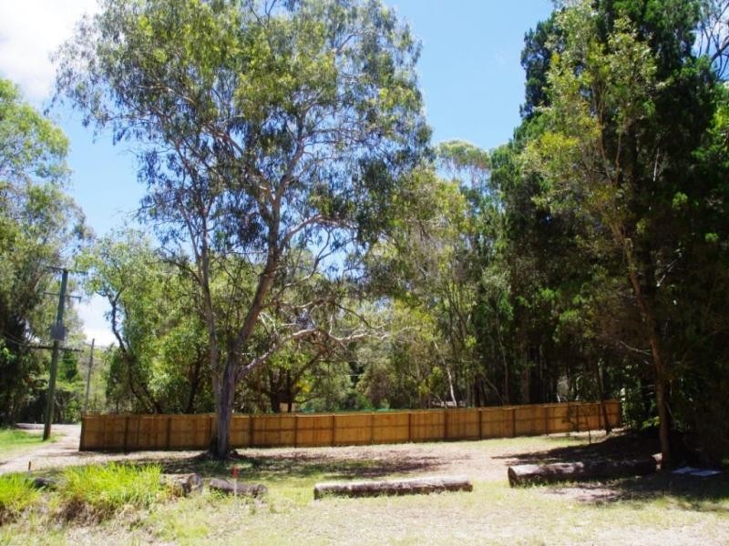 6 Williams Street, Coochiemudlo Island QLD 4184