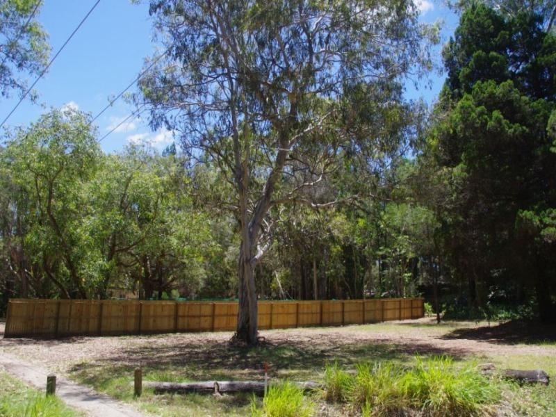 6 Williams Street, Coochiemudlo Island QLD 4184